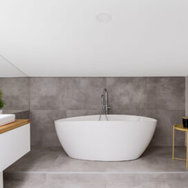 A1 Group - Attic Bathroom – Buckingham Terrace, Edinburgh